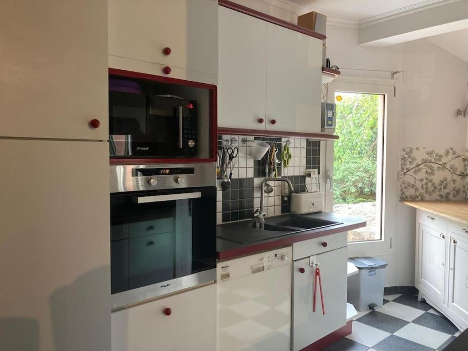 Holiday home La Maison Rose - Avec Grand Jardin Clos A 300m De La *