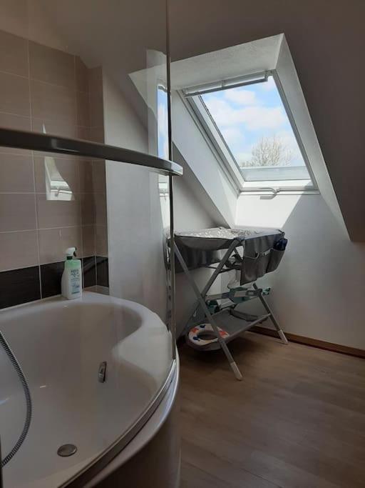 Holiday home La Maison Rose - Avec Grand Jardin Clos A 300m De La Hauteville-sur-Mer